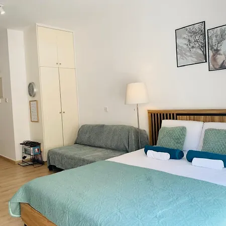 With Private Terrace & Pool Access - Free Parking Paphos