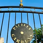 With Private Terrace & Pool Access - Free Parking
