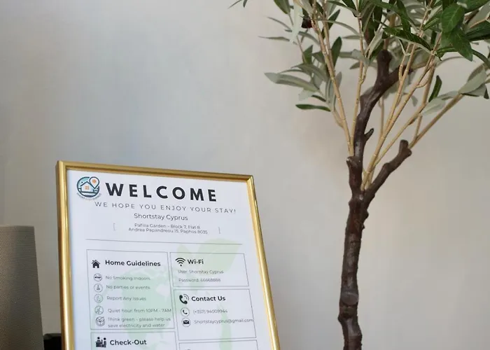 Pafilia Gardens - Pool Access - Near Old Town - Free Parking Pafos