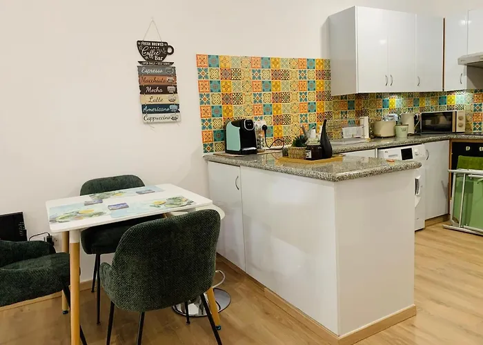 Apartmán Pafilia Gardens - Pool Access - Near Old Town - Free Parking *